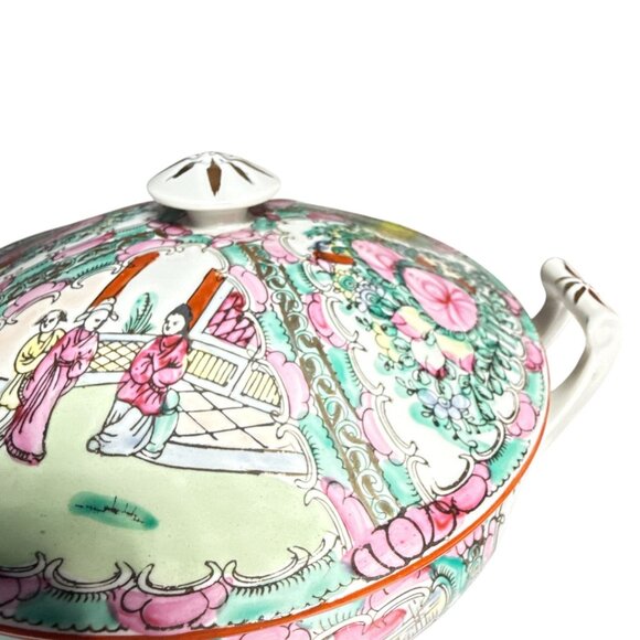 Vintage Chinese Rose Medallion Porcelain Covered Tureen Hand Painted Floral Scen - Picture 8 of 12